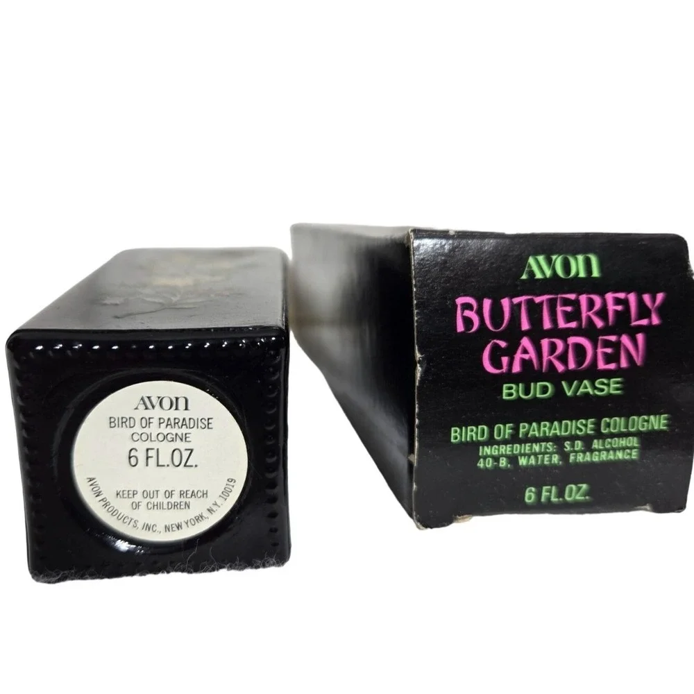 Avon Butterfly Garden Bird of‎ Paradise Cologne Bud Vase 6 fl oz with Box